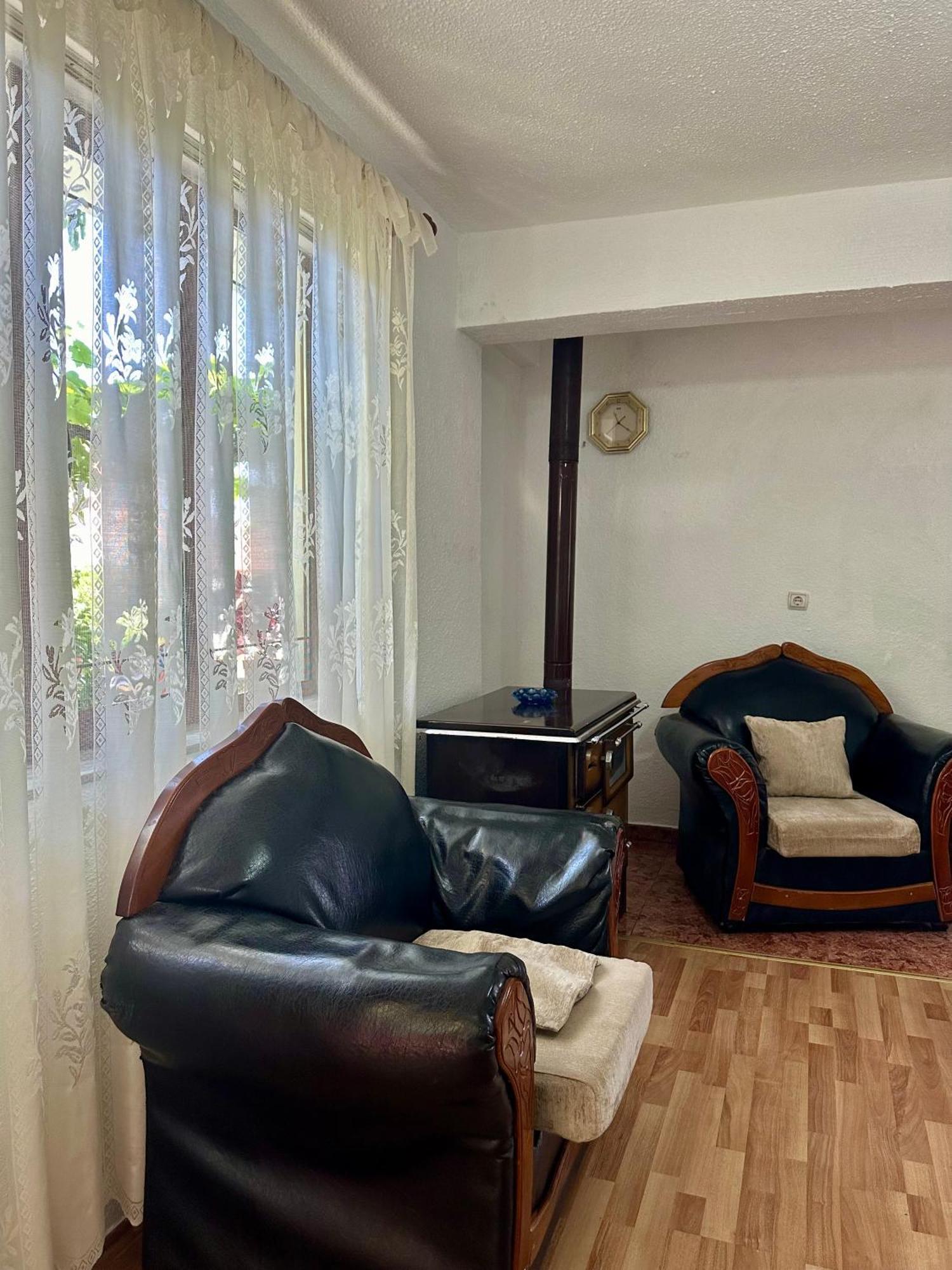 Jea House Apartment โปกราเดซ ภายนอก รูปภาพ
